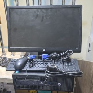 HP 22-Inch Core i5 4th Gen Desktop Computer
